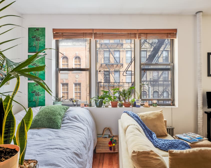 250SquareFoot NYC Studio Apartment Photos Apartment Therapy